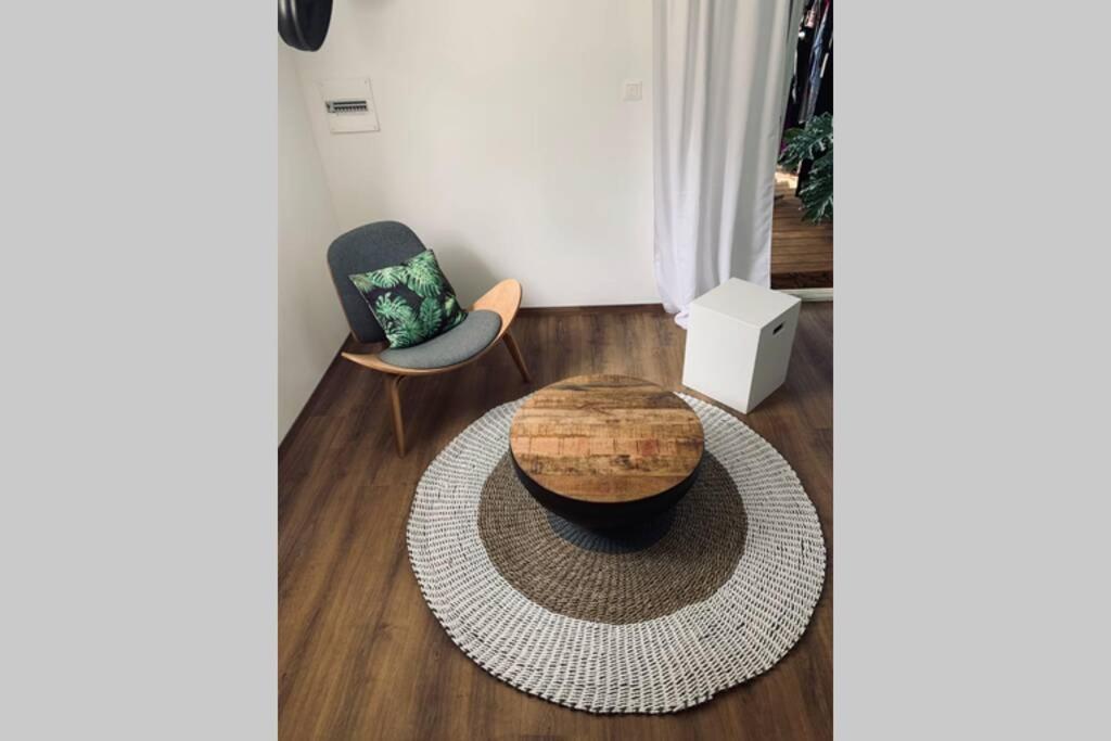 La Caze Amoremieve Pour Un Sejour Cozy A St Pierre Saint Pierre Zewnętrze zdjęcie